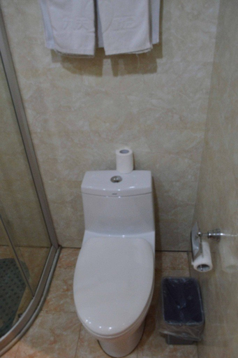 Bathroom 2, Bai Ke Sheng Hotel, Jiaxing