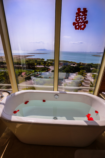 Bathroom, Taihu Golf Hotel, Suzhou