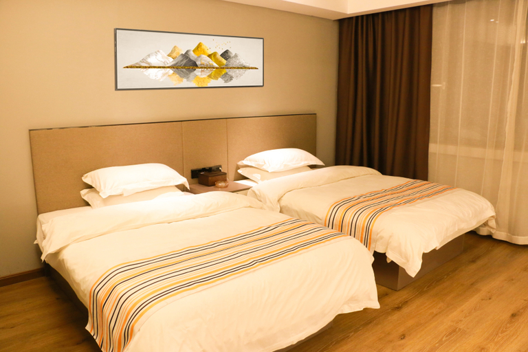 Bedroom 2, Prestige Paris Spring Select Hotel, Zhaotong