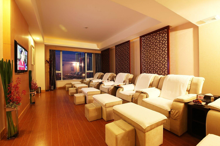 Bedroom 3, Fuyue Hotel, Jiaxing
