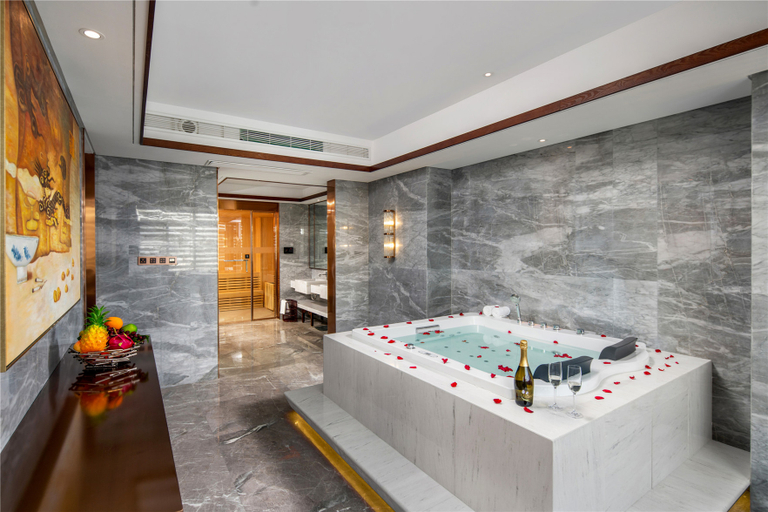 Bathroom 4, Sizhou Hotel, Qiandongnan Miao and Dong