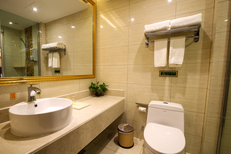 Bathroom, Vienna Hotel, Xi'an