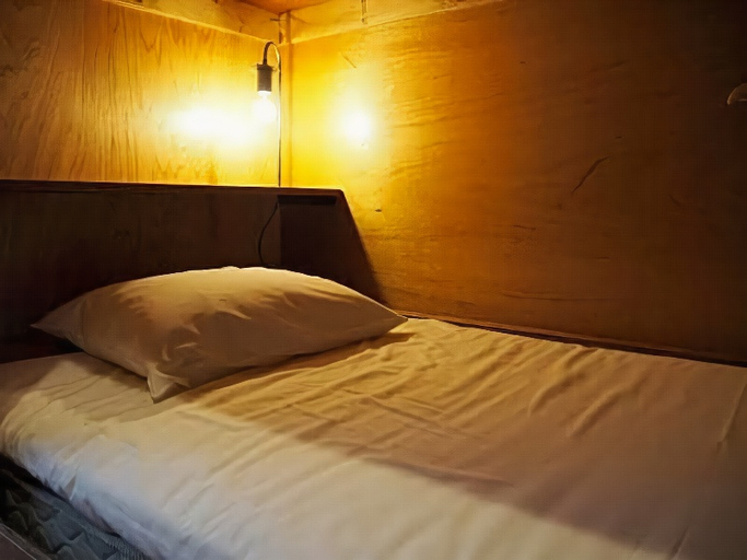 Bedroom 3, Turn Table Hostel, Shibuya
