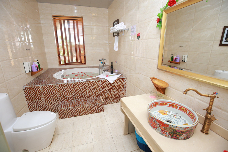 Bathroom 2, Slow Life Bali Coast Holiday Hotel, Xiamen