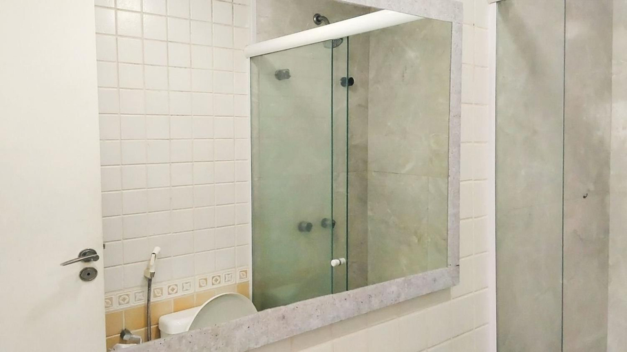 Bathroom 4, Flats frente-mar no Edificio Villa Del Sol, Rio de Janeiro