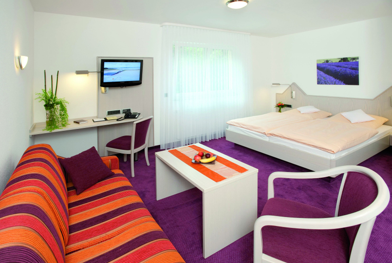 Bedroom 4, Hotel Malchen garni GmbH, Darmstadt-Dieburg