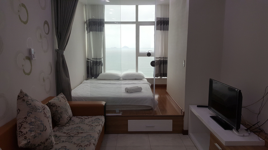 Bedroom 2, Nina Apartments, Nha Trang