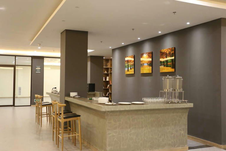 Food & Drinks 2, グローリアスマートホテル, Qingdao