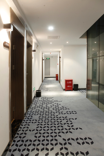 Others 3, 7 Days Premium Hotel (Longnan Changjiang Avenue), Longnan