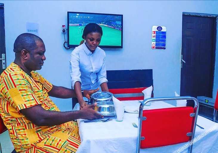 Food & Drinks 4, World Class Hotel, Bwari