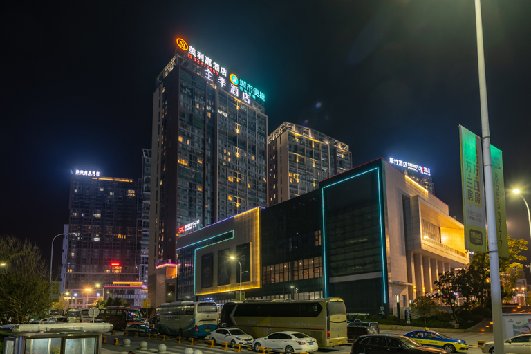 Exterior & Views 1, Ji Hotel Guiyang North Railway Station, Guiyang