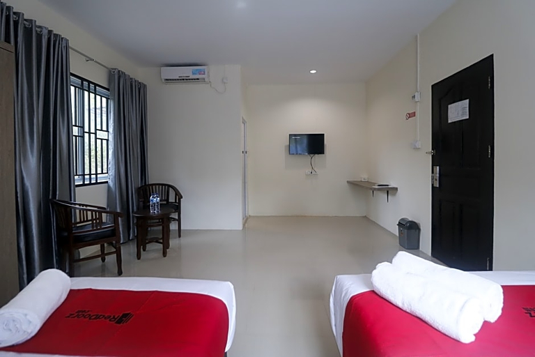 Others 5, RedDoorz @ Baloi Batam, Batam