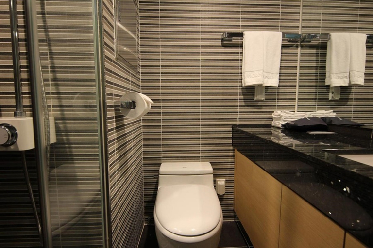 Bathroom 4, Jeju Grace Hotel, Seogwipo