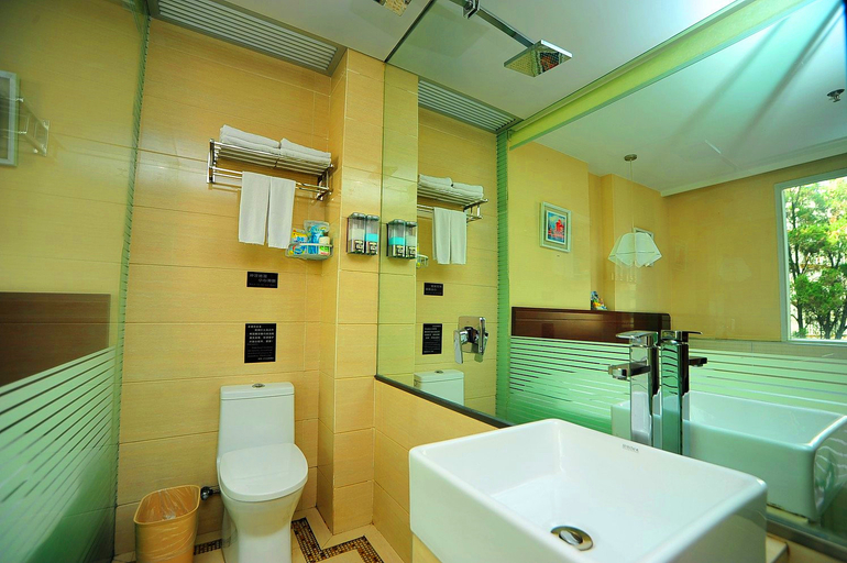 Bathroom 2, Kunming Liyue City Hotel, Kunming