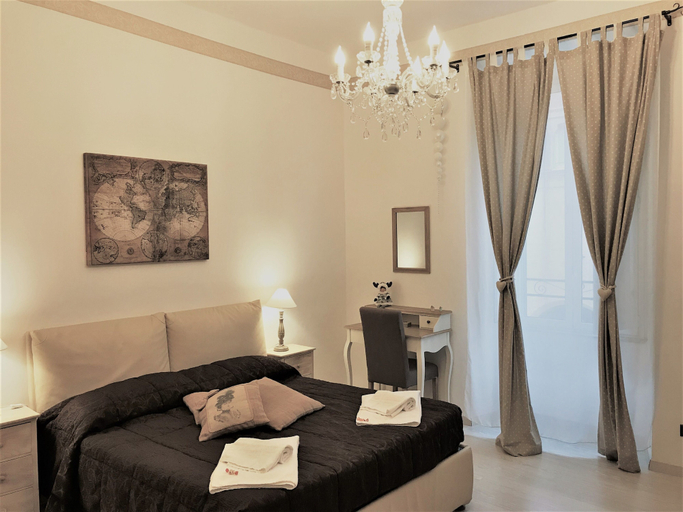 Bedroom 1, Aquarius Inn, Rome