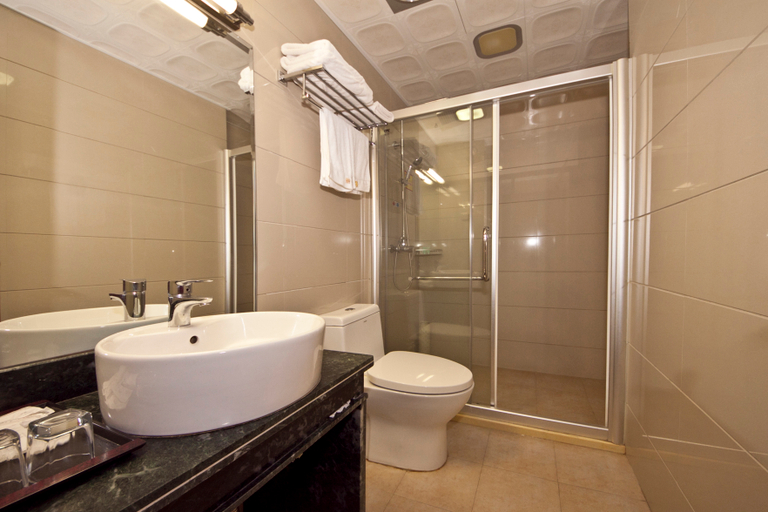 Bathroom 5, Lijing Hostel, Fuzhou
