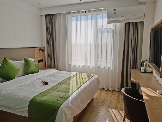 Bedroom, GreenTree Inn Express Liaoning Jinzhou Bijia Mountain, Dandong