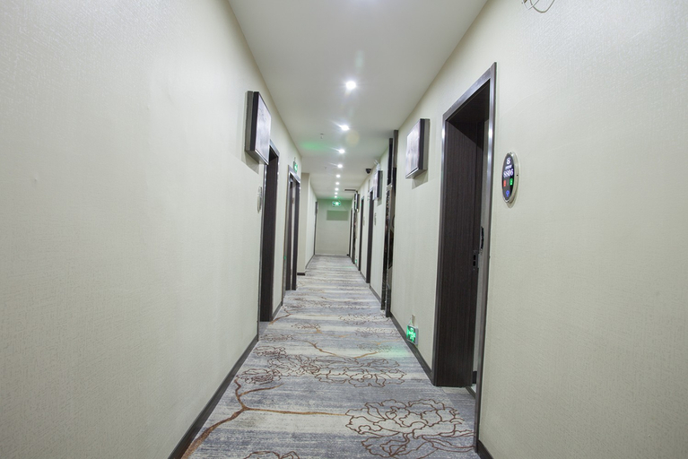 Others 4, Baxi Chain Hotel Loudi Xuayuan Road, Loudi