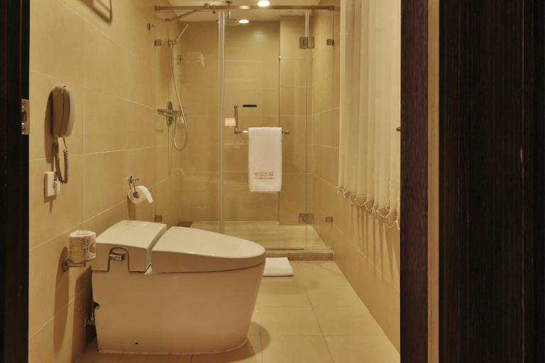 Bathroom 2, crystal orange, Dalian