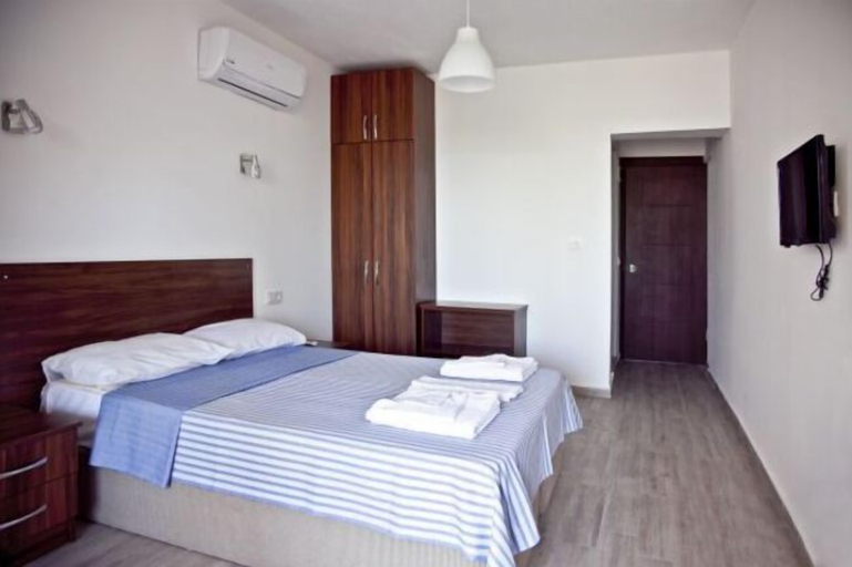 Bedroom 4, Sahin Motel & Restaurant, Bodrum