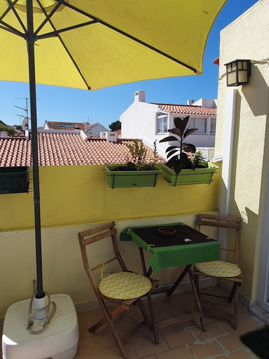 Outdoor dining, Feel at Home, Cascais