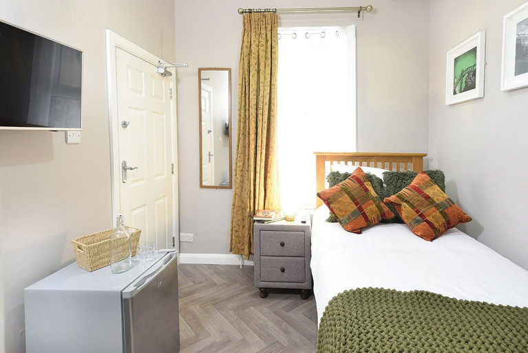 Bedroom 2, Ocho Homes by Eight Continents, Belfast