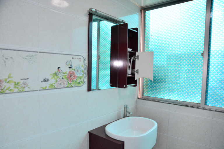 Bathroom, Junyi Hotel, Shiyan