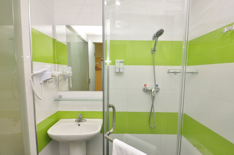 Bathroom 3, Meiyue Hotel (Guangzhou Jiangxia Subway Station), Guangzhou