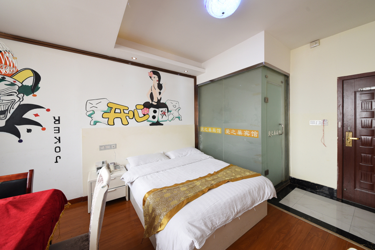 Bedroom 2, LoveHouse Hotel, Changsha