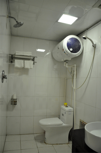 Bathroom 3, Rujia Huayi Hotel (Linshu New Street store), Linyi