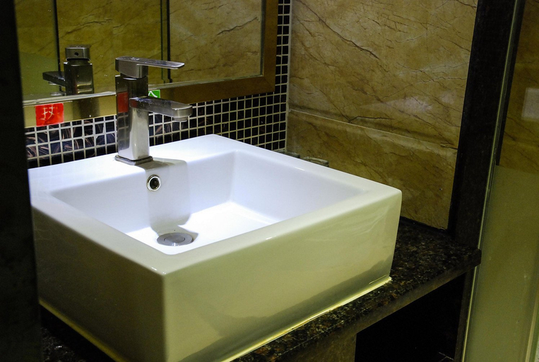 Bathroom, Meirui Hostel, Guangzhou