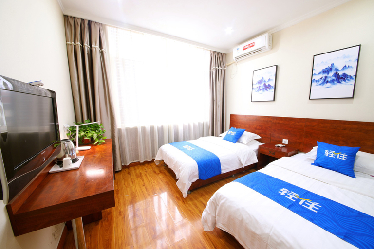 Bedroom 2, Tongtai Business Hotel, Xi'an