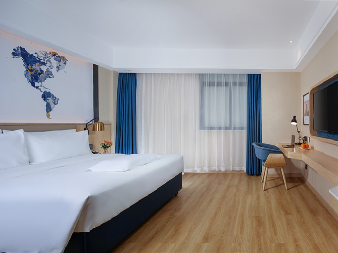 Bedroom 2, Kyriad Marvelous Hotel Zhongshan West District, Zhongshan