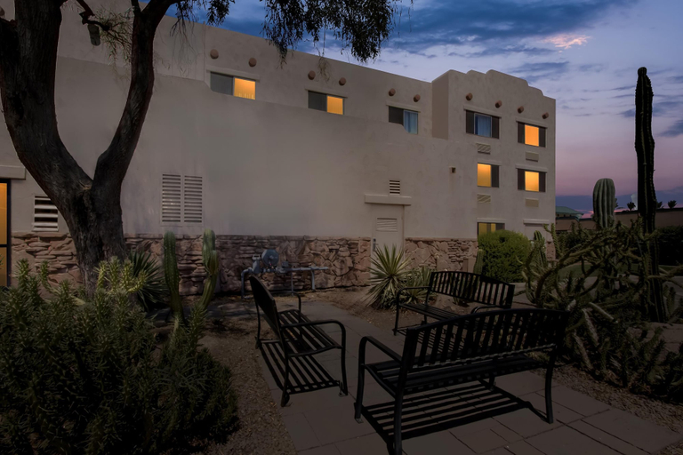 Exterior & Views 2, Red Lion Inn & Suites Goodyear Phoenix, Maricopa