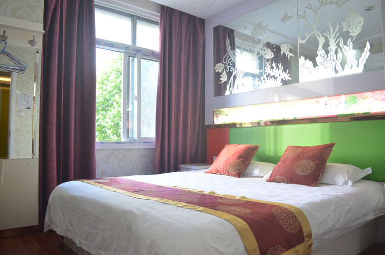 Bedroom 2, Huangzhou Hotel, Hangzhou