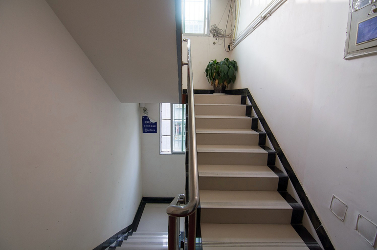 Others 3, Aiyiai Business Inn, Mianyang