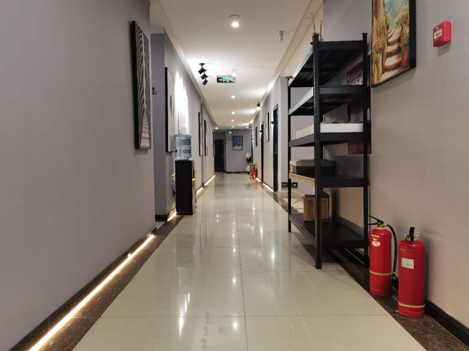 Others 4, LongXiang E-sports cinema Hotel, Chengdu