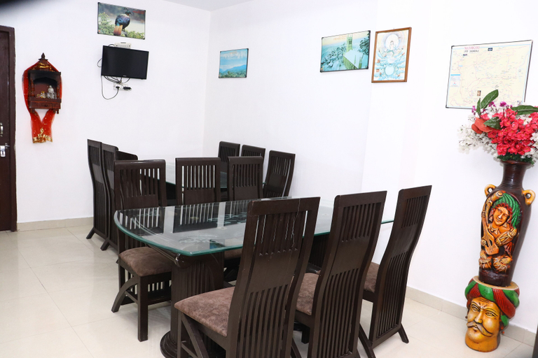 Food & Drinks 5, Hotel Hillora Mcleodganj, Kangra