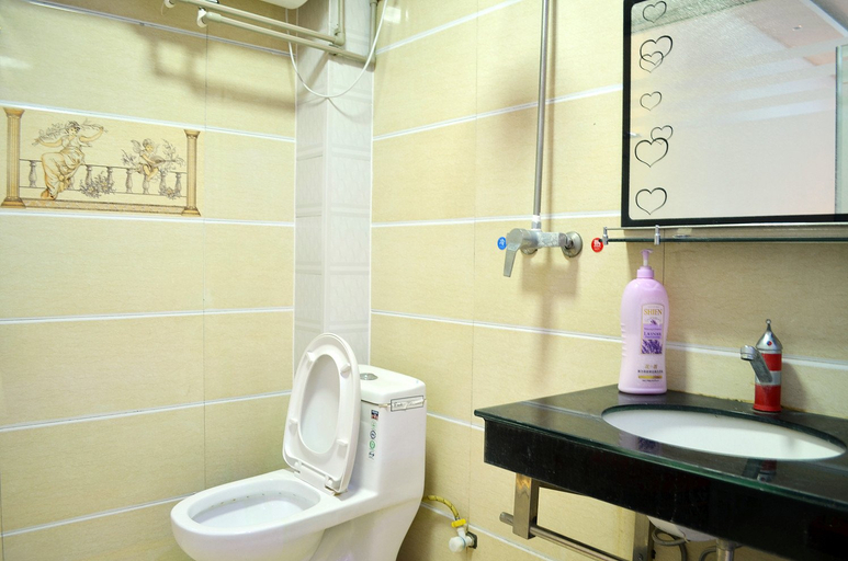 Bathroom, Yuntaishan Caihong Motel, Jiaozuo
