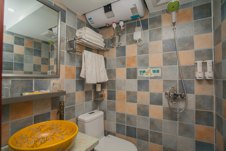 Bathroom 3, Yishanhai Hotel (Dalian Jinshitan Discovery Kingdom Branch), Dalian