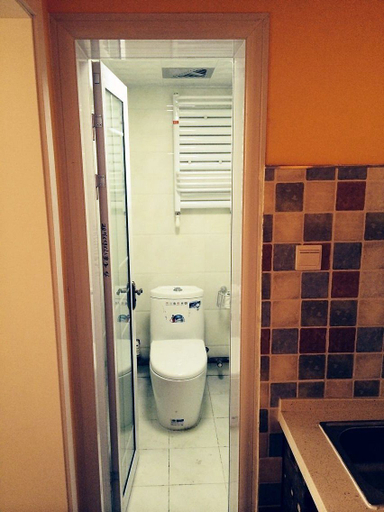 Bathroom 2, Yinchuan All the way North Youth Hostel, Yinchuan