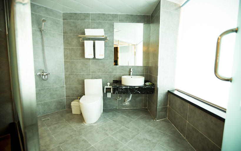Bathroom 3, Charles Hotel (Yanji Korean Folk Park Dinosaur Kingdom Branch), Yanbian Korean