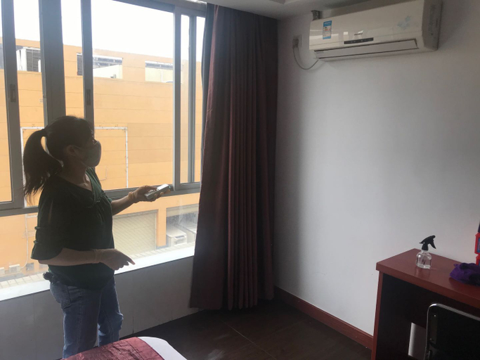 Bedroom 2, Wei Ba Hotel, Foshan