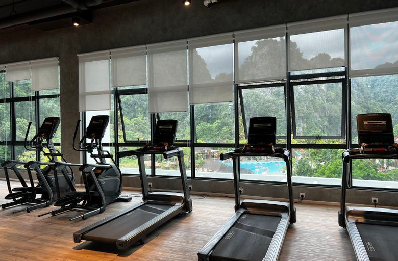 Others 2, Mountain & Theme Park Views' Cozy Suite, Kinta