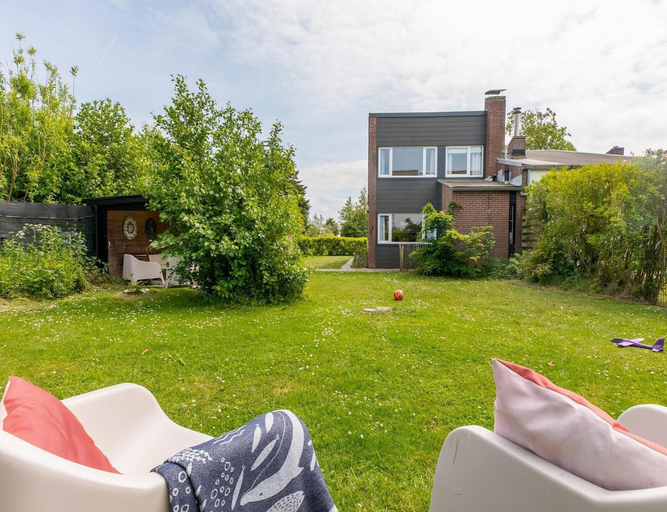 Garden 2, Comfort Holiday Home Near Beach, Sluis