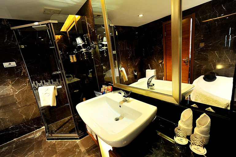 Bathroom 2, Wanyi Hotel Guiyang Lincheng, Guiyang