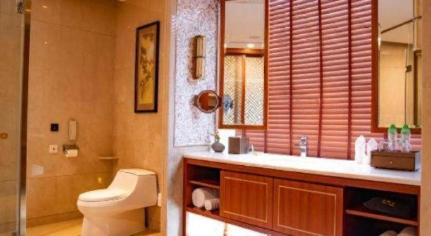 Bathroom, The Dreamland Resort, Zhuhai