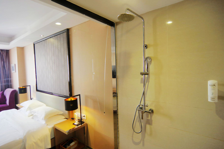 Bedroom, Melton Hotel, Nanning