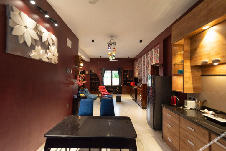 Food & Drinks, Joey's Nest, North 24 Parganas