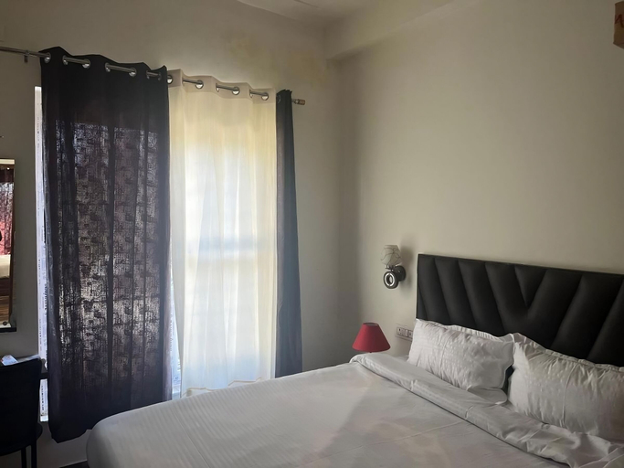 Bedroom 3, Your Place, Dehradun